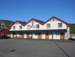 Motel With 142 Rooms